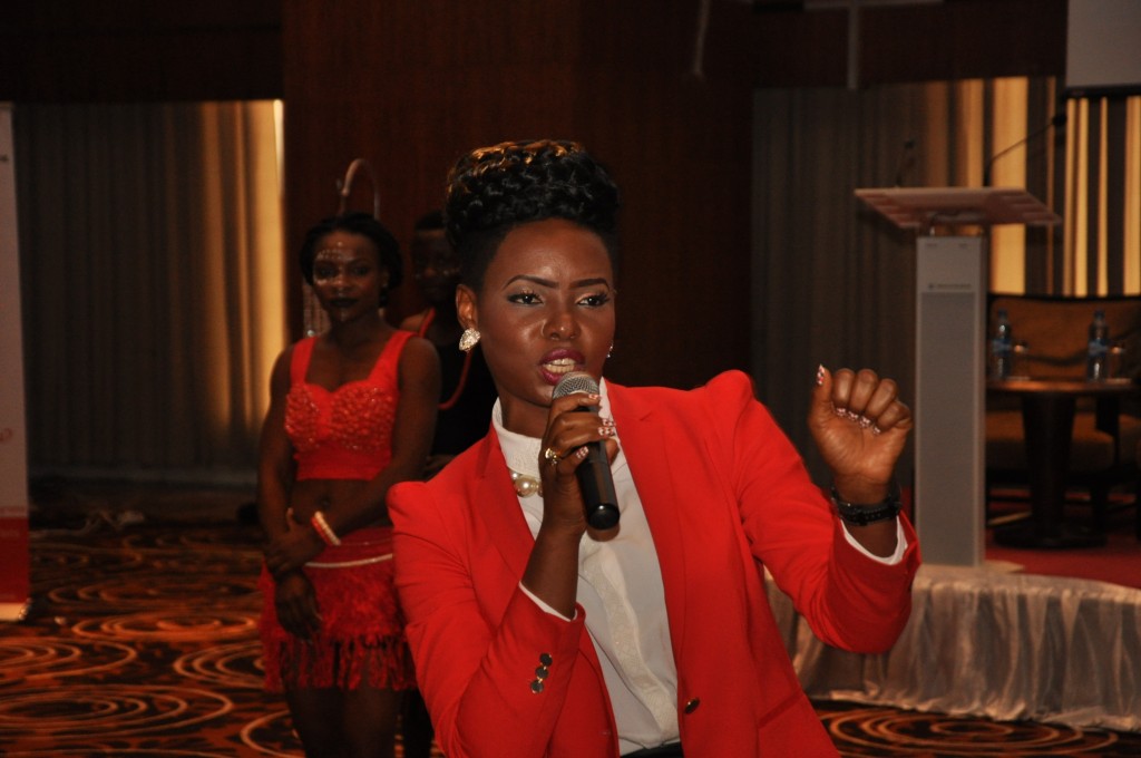 Young and talented Yemi Alade dazzling UBA’s new generation of loyal customers at the product Launch of UBA’s “Next-Gen” account in Lagos today.