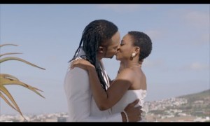 Flavour & Chidinma Kissing In Oloufe Video