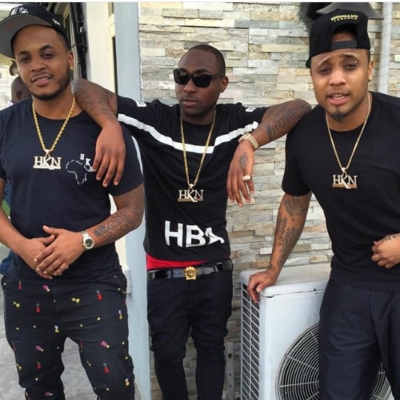 hkn-gang-davido-b-red-sina-rambo-pose