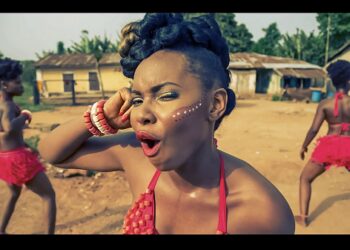 Yemi Alade Johnny Screenshot