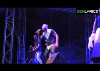 download video davido live in dakar tooxclusive