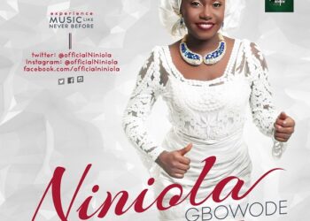 Niniola Gbowode Artwork tooXclusive.com