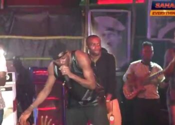 downloadvideo tuface idibia performance at 2014 felabration