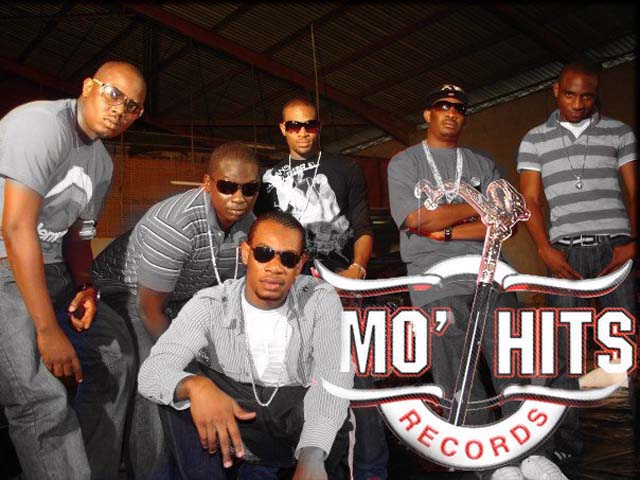 Mo-Hits-Crew