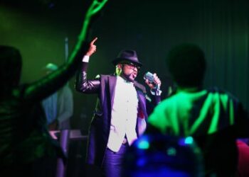 Banky W shoots video for upcoming single High notes 17