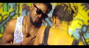 video geoffrey monalisa 720x340 720x340