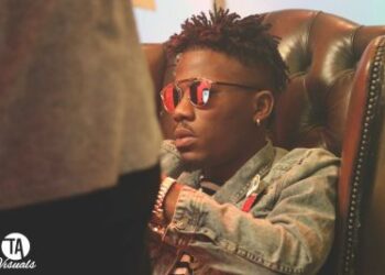 Ycee Omo Alahi Video B T S 10