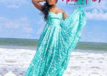 Emma Nyra Make Money