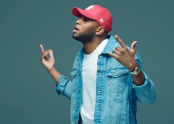 Angelo King Pick Up The Phone ft. ND Video Screenshot