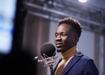 Mr Eazi 1