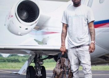 davido private jet