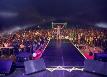 Yemi Alade in Zambia 15