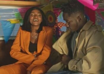 mr eazi simi 480x279