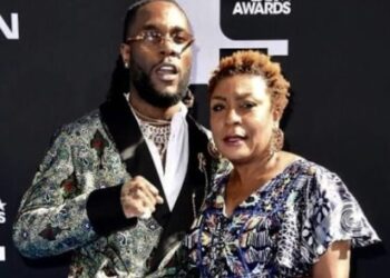 burna boy bet awards 2019 mother speech ghkings.com video 303030394940404