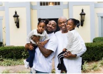 davido and girls