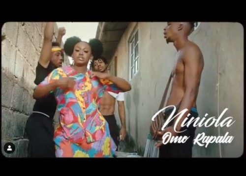 [Video] Niniola - "Omo Rapala" (Starring Obesere)
