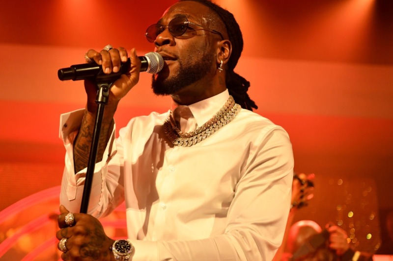 Burna Boy Says There Are Very Few Nigerians He Would Glady Die For