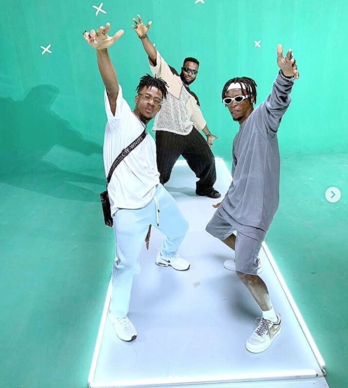 DJ