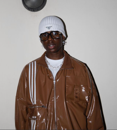 Rema Warns ‘Ravers’ Never To Disrespect His
Senior Colleagues
