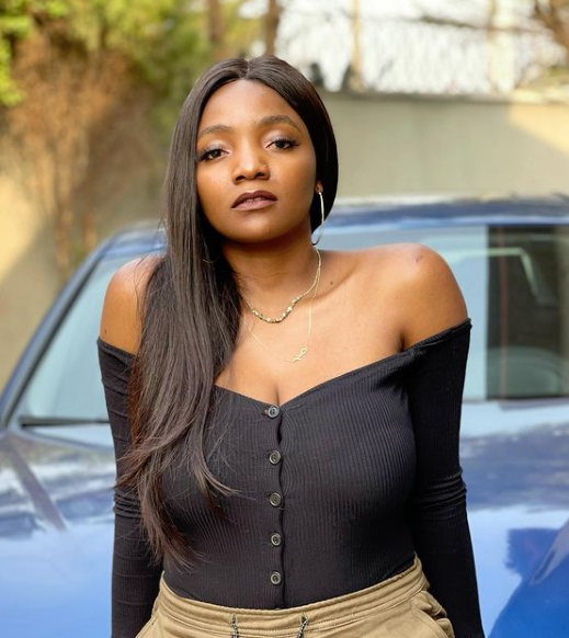 Simi Slams Naira Marley For Fantasizing About Sex With A Mother & Daughter