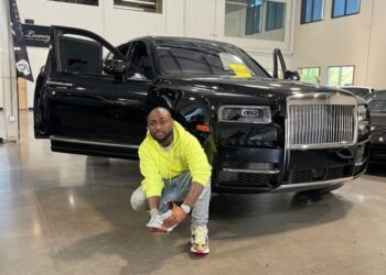 Davido Rolls Royce e1621593363984