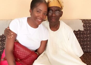 Tiwa n Dad