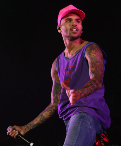 Chris Brown Accused Of Colorism Again After
Woman Posts TikTok Video