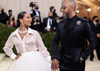 NEW YORK, NEW YORK - SEPTEMBER 13: : Alicia Keys and Swizz Beatz attend The 2021 Met Gala Celebrating In America: A Lexicon Of Fashion at Metropolitan Museum of Art on September 13, 2021 in New York City. (Photo by Dimitrios Kambouris/Getty Images for The Met Museum/Vogue )