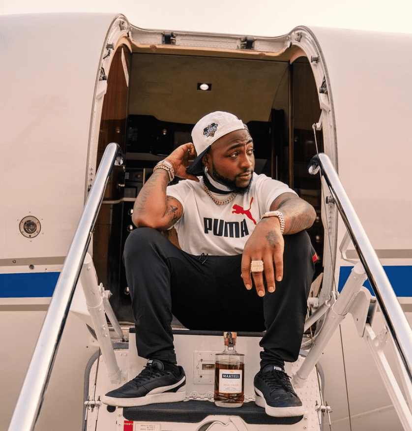 “Made 22.3 Million Dollars this year…” – Topping Wizkid, Davido Brags About The Billions of Naira He Earned in 2021