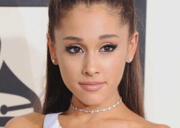 ariana grande photo jon kopaloff getty images 465687098