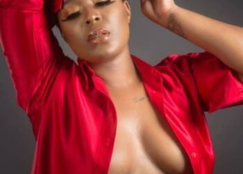 Moet Abebe poses braless in new photos