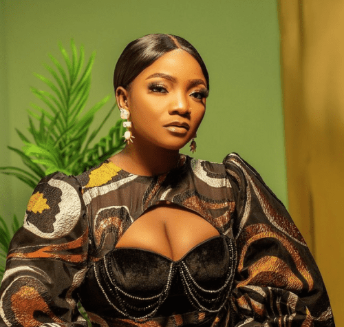 Simi Reveals The Nigerian Artist That Doesn't Go-wrong On Songs
