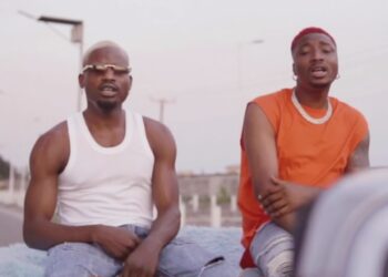 Ajebo Hustlers No Love (18 Plus) Lyrics
