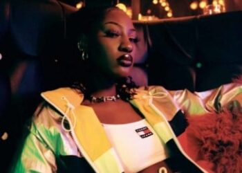 DOINGS!!! Tems Surpasses 1 Billion Streams On Spotify