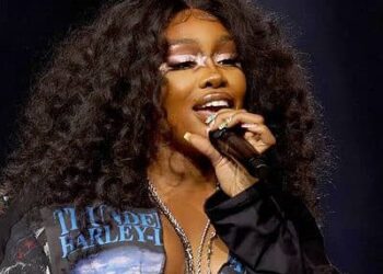 SZA - Notice Me (Lyrics)