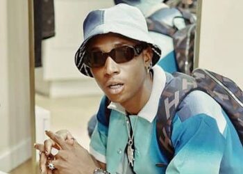"For Us Who Are Still On This Street Let’s Make It A Sexy Farewell" - Bella Shmurda