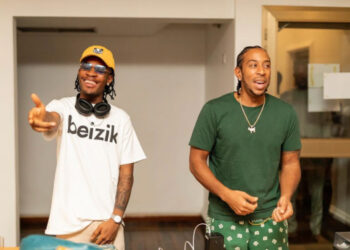 LYRICS: Joeboy - Chicken, Spice & Curry (ft. Ludacris) 3 Joeboy Chicken, Spice & Curry Ludacris