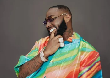 I spent several days on set with Eddie Murphy but I didn’t know him – Davido