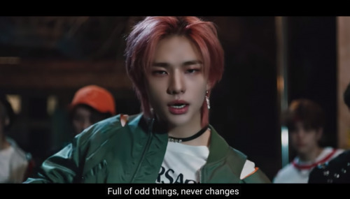 Stray Kids - Super Bowl Lyrics 1 Stray