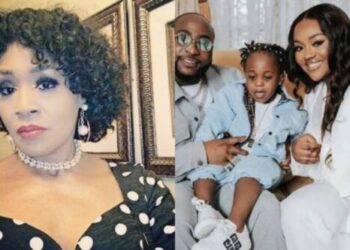 Kemi Olunloyo Davido Ifeanyi