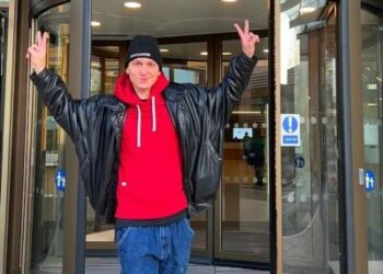 78613841 12829267 DJ and producer Michael Bibi 33 has celebrated leaving hospital a 84 1701809403521