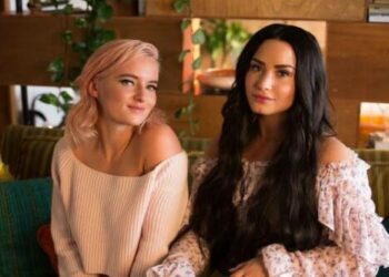 Demi Lovato & Clean Bandit Hit a Billion Views with Solo 1 imldccages 2