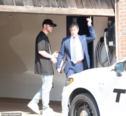 Justin Timberlake Arraigned on DWI Charges in The Hamptons 2 86268749 13542705 Local officers reportedly followed the pop star and observed him m 23 1718721650234