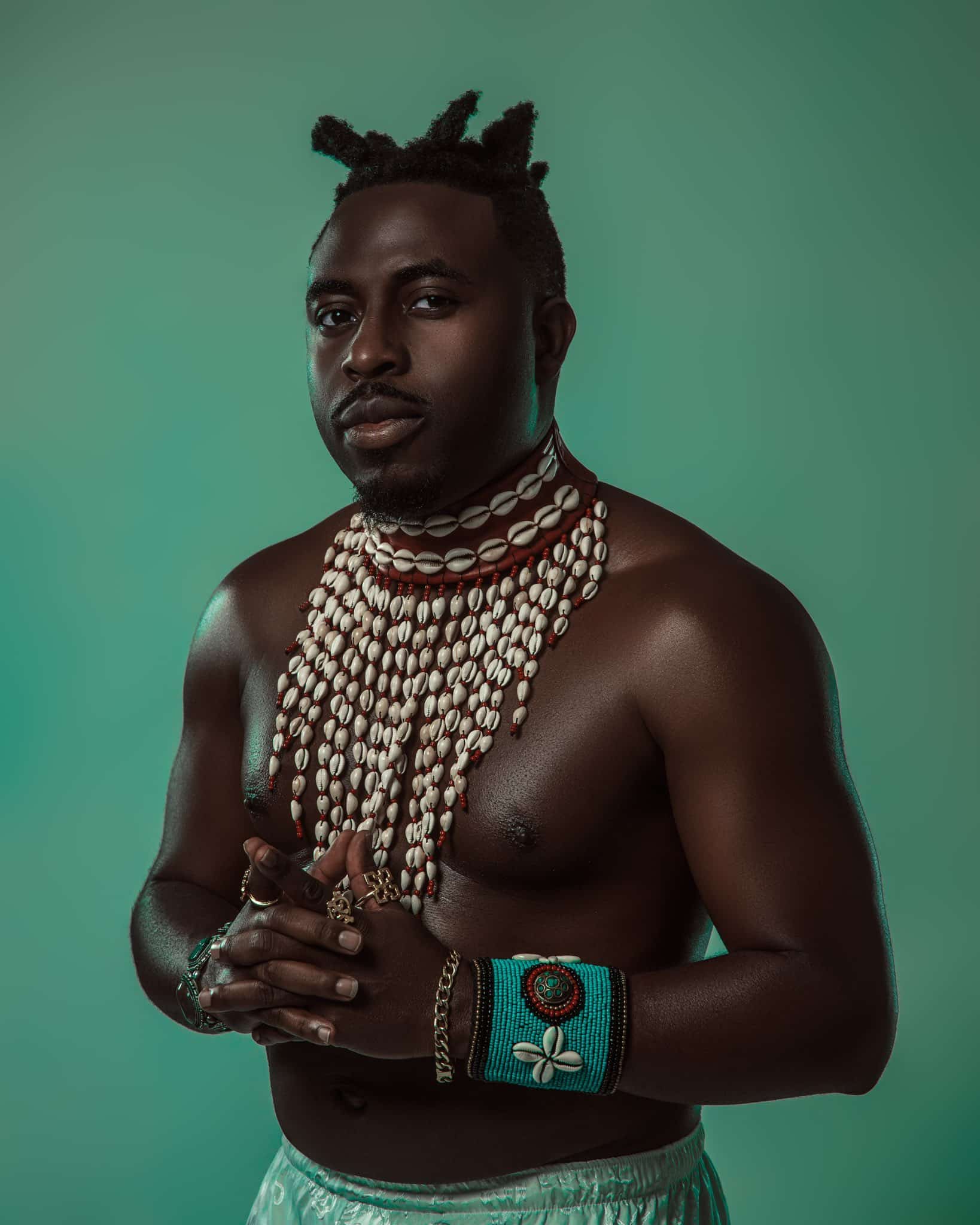 Samklef Faces Backlash for Alleged Role in Verydarkman's Arrest 1 F573Q9HWIAAC2ag