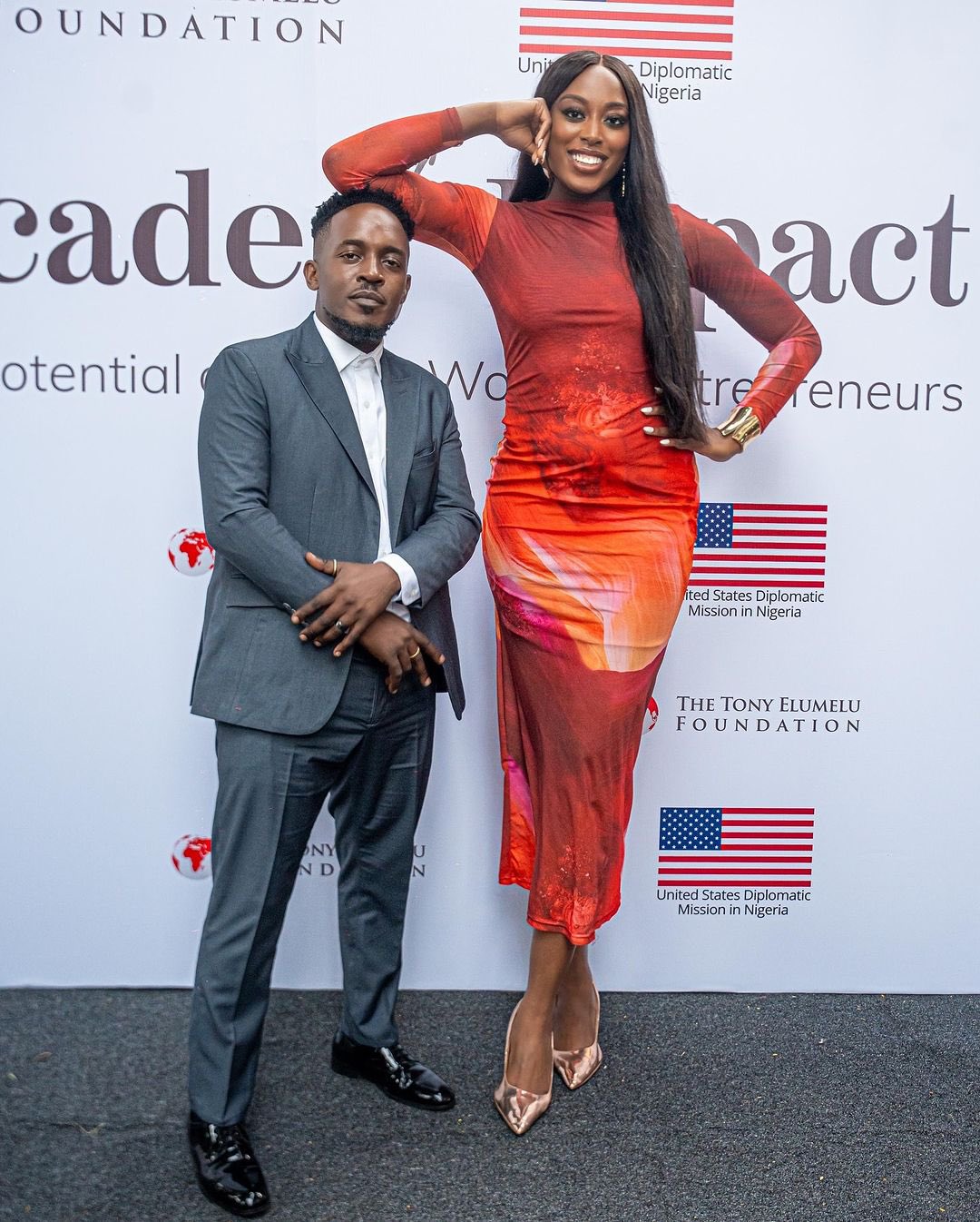 Fans Comment on MI Abaga’s Height Next to Chiney Ogwumike in Recent Viral Photo