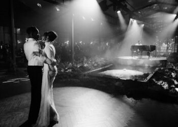 John Legend Creates Magical Moment at Temi Otedola and Mr Eazi’s Iceland Wedding 2 John Legend Performs in Mr. Eazi & Temi Otedola's Wedding