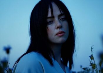Billie Eilish’s WILDFLOWER Crowned Song of the Year at the GRAMMYs 2 Billie Eilish’s WILDFLOWER