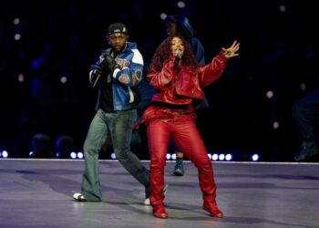 Kendrick Lamar & SZA Win Best Melodic Rap Performance for “LUTHER" 2 Kendrick Lamar & SZA