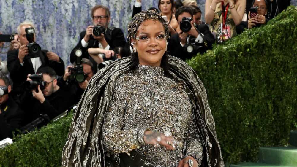 Rihanna Uses Ayra Starr’s “Who’s Dat Girl” in Met Gala Recap Video 1 Rihanna, Met Gala